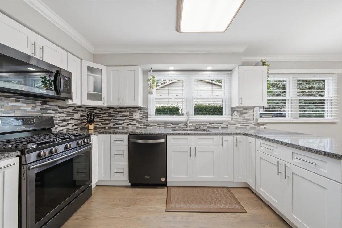 Photo of 701 BAYBERRY Drive