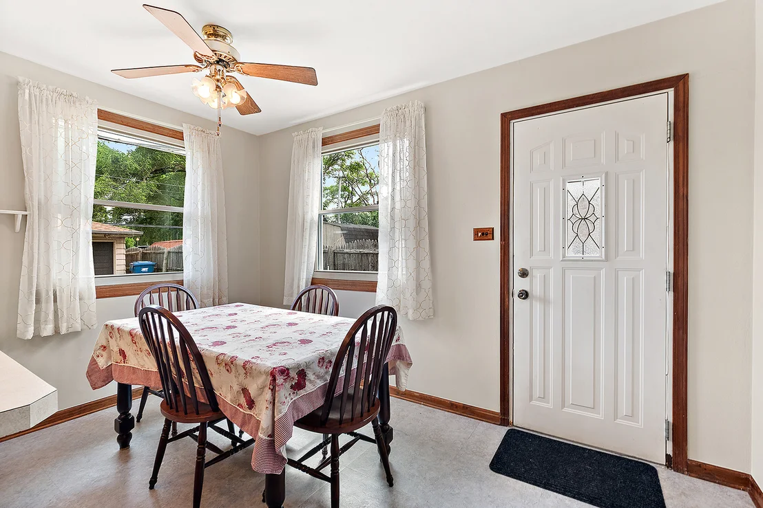 Photo of 5547 Fairway Drive