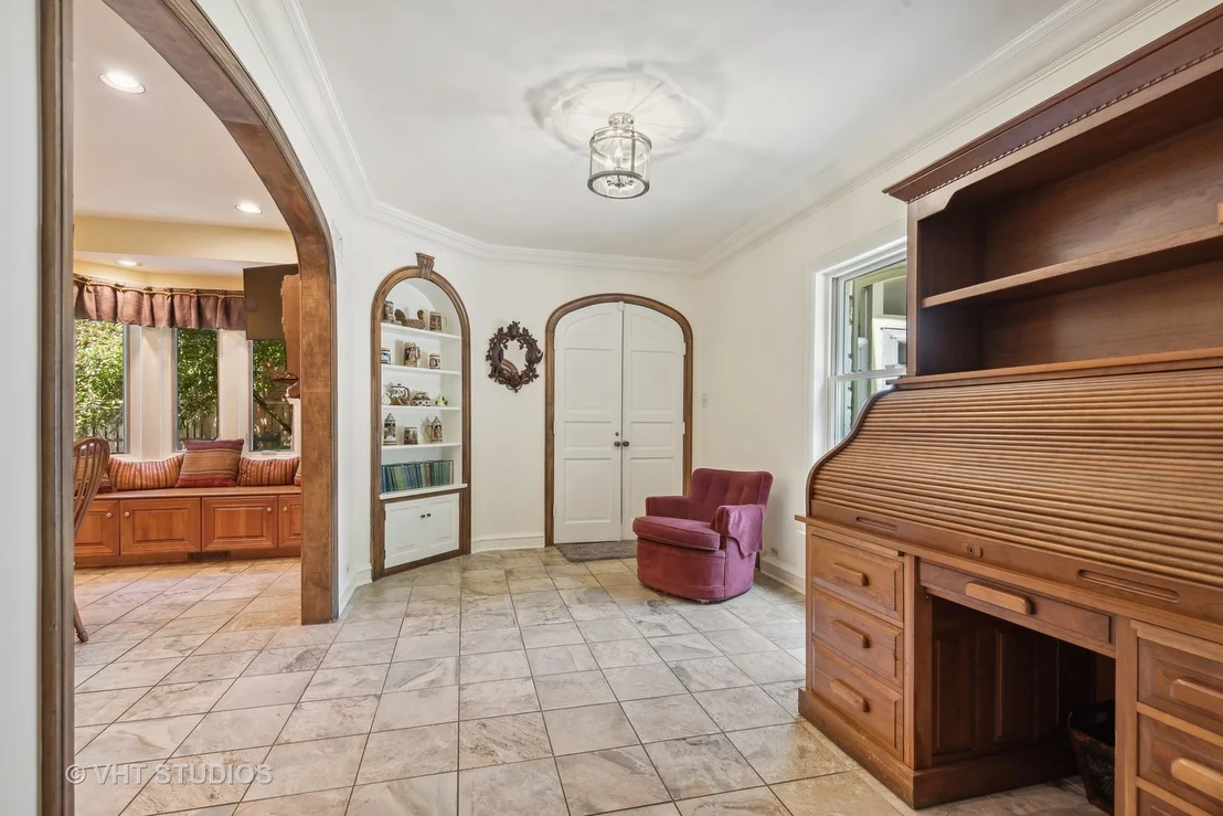 Photo of 1041 Pawnee Road