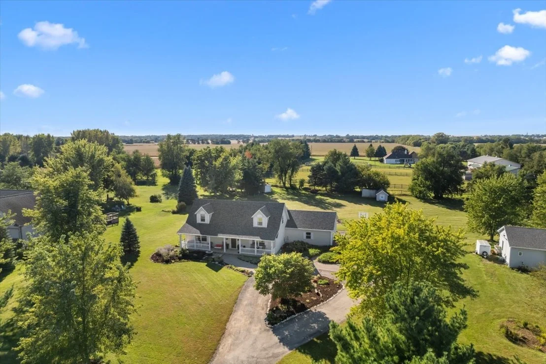 Photo of 9N424 Tamara Drive