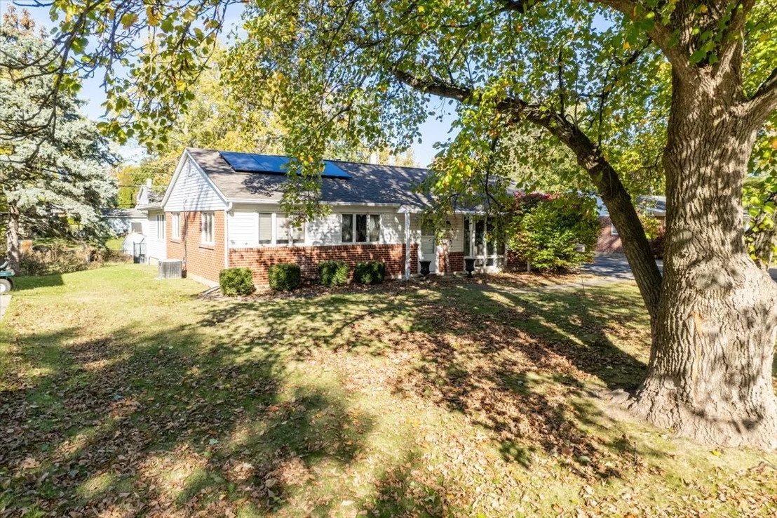 Photo of 310 Rowe Drive