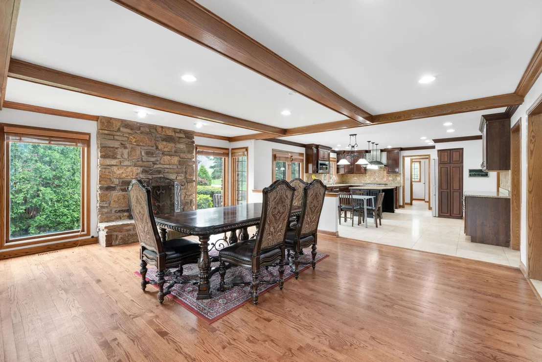 Photo of 910 Red Fox Lane