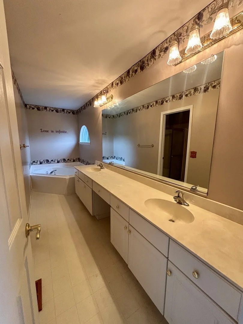 Photo of 2580 Westminster Lane