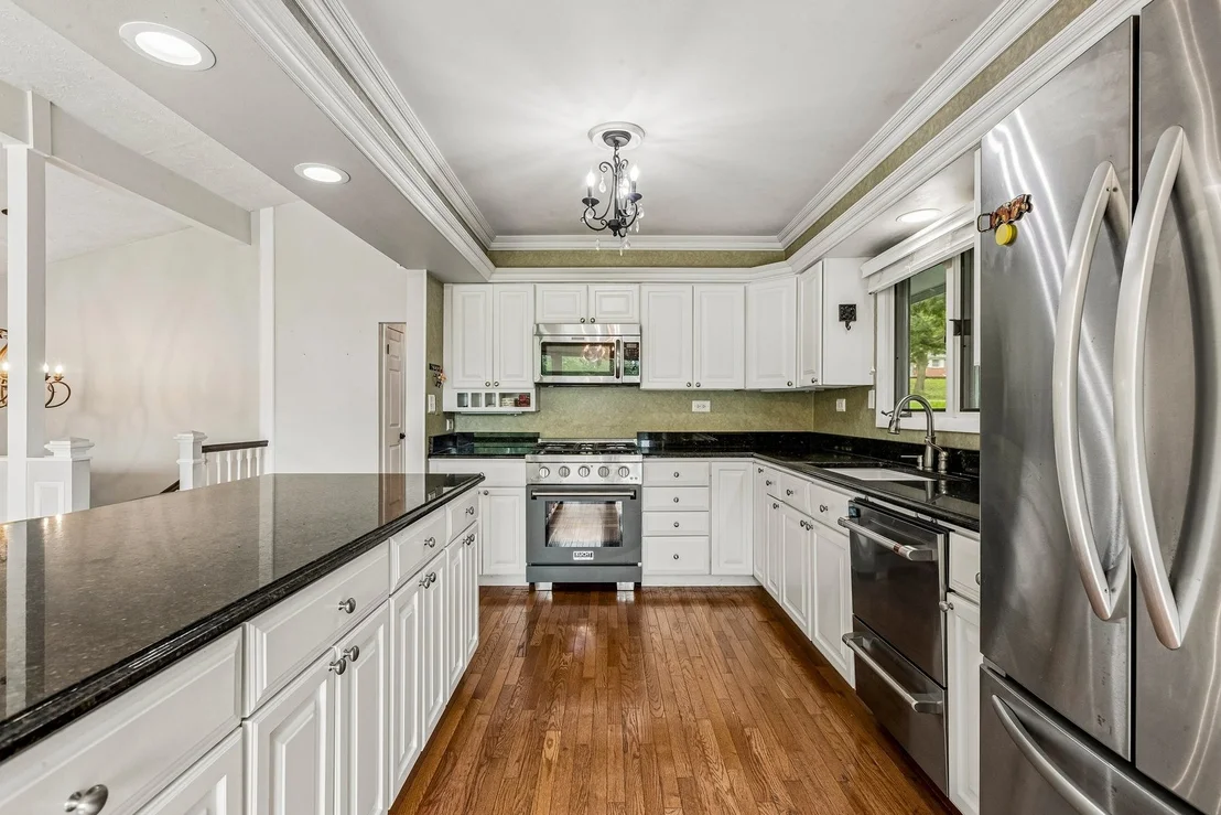 Photo of 9617 Hideaway Lane