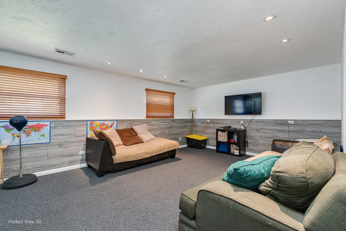 Photo of 5161 Bellaire Road