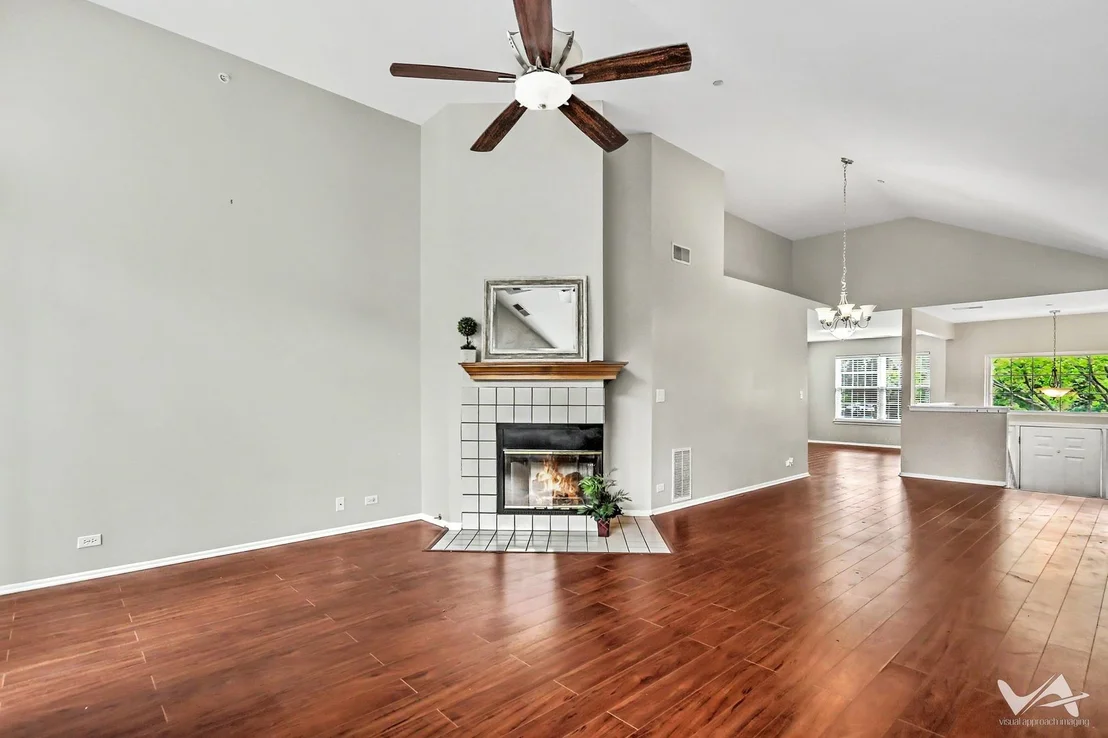 Photo of Unit 2 at 1620 COLUMBIA Circle