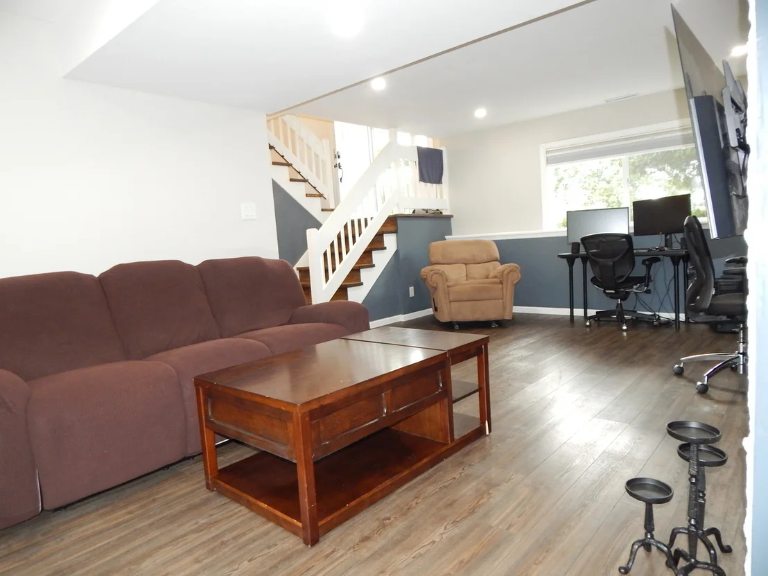 Photo of 902 Garden Circle