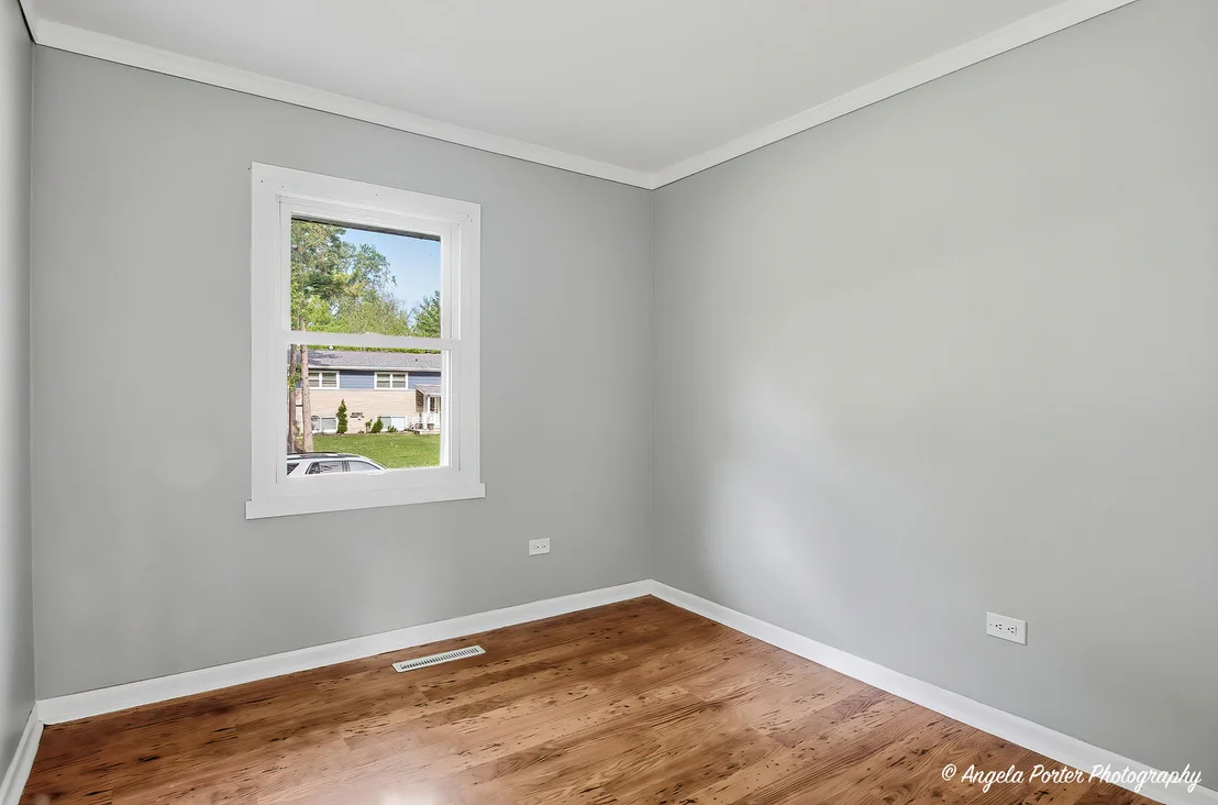 Photo of 410 WILLOW Road