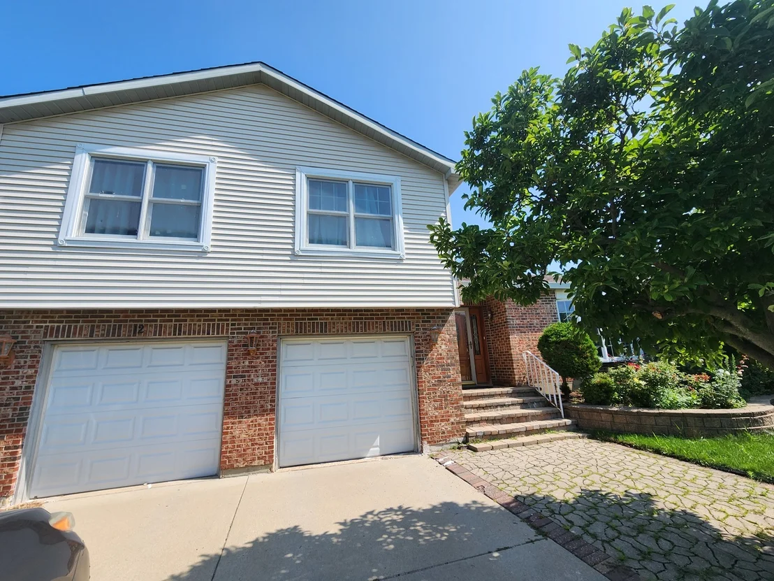 Photo of 12 Mill Pond Drive