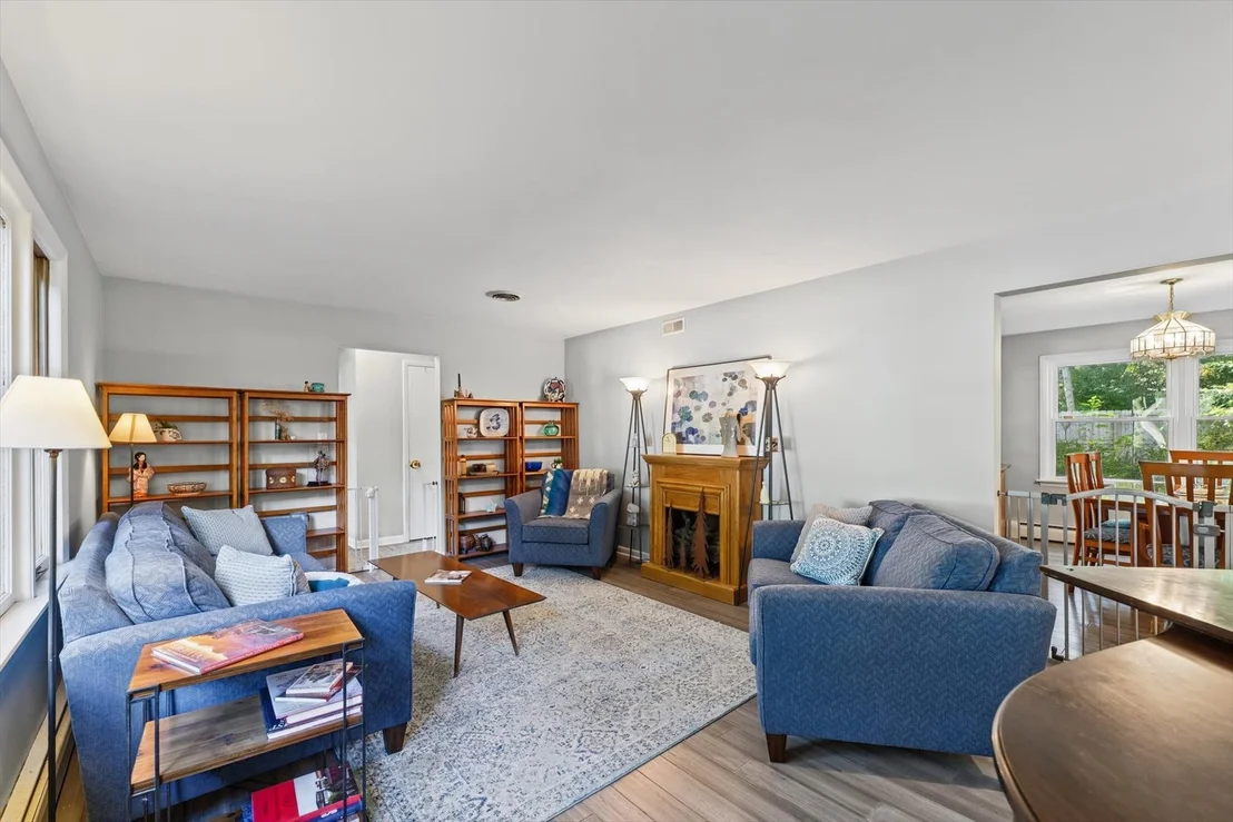 Photo of 803 Brighton Drive