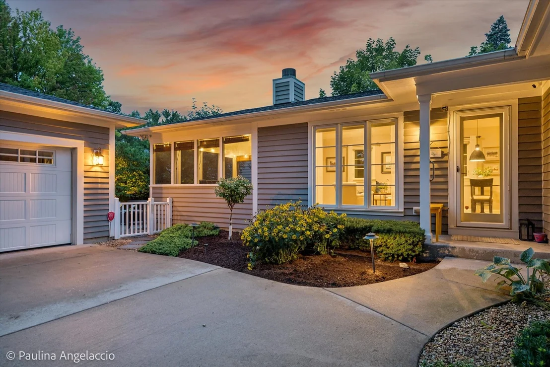 Photo of 218 Coolidge Avenue