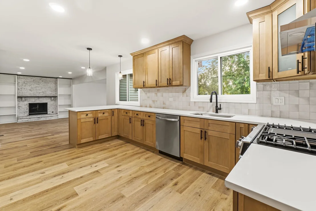 Photo of 1080 Dresden Drive