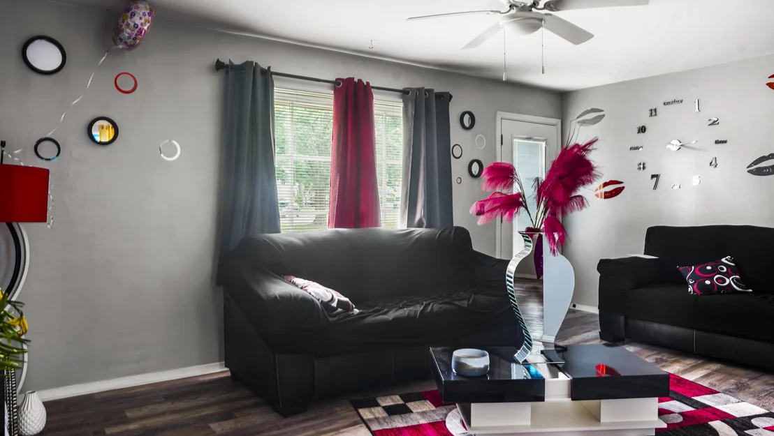 Photo of 1107 N Highlands Drive