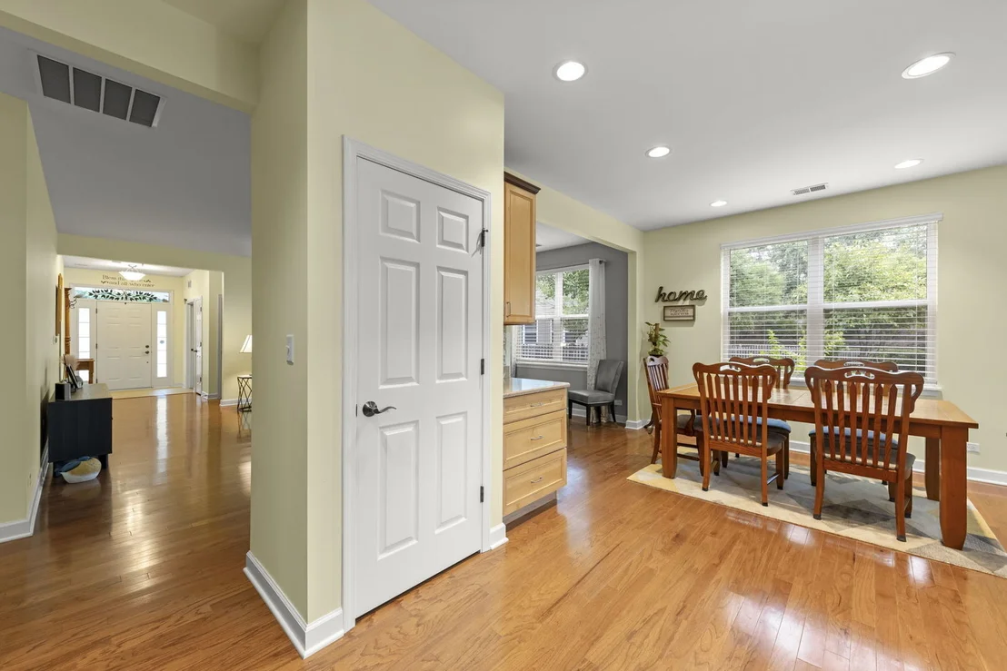 Photo of 784 Bellevue Circle