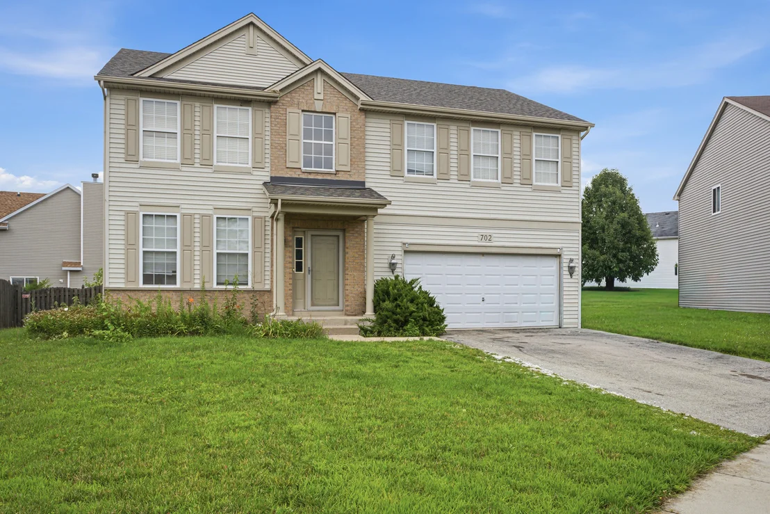 Photo of 702 Silver Leaf Court