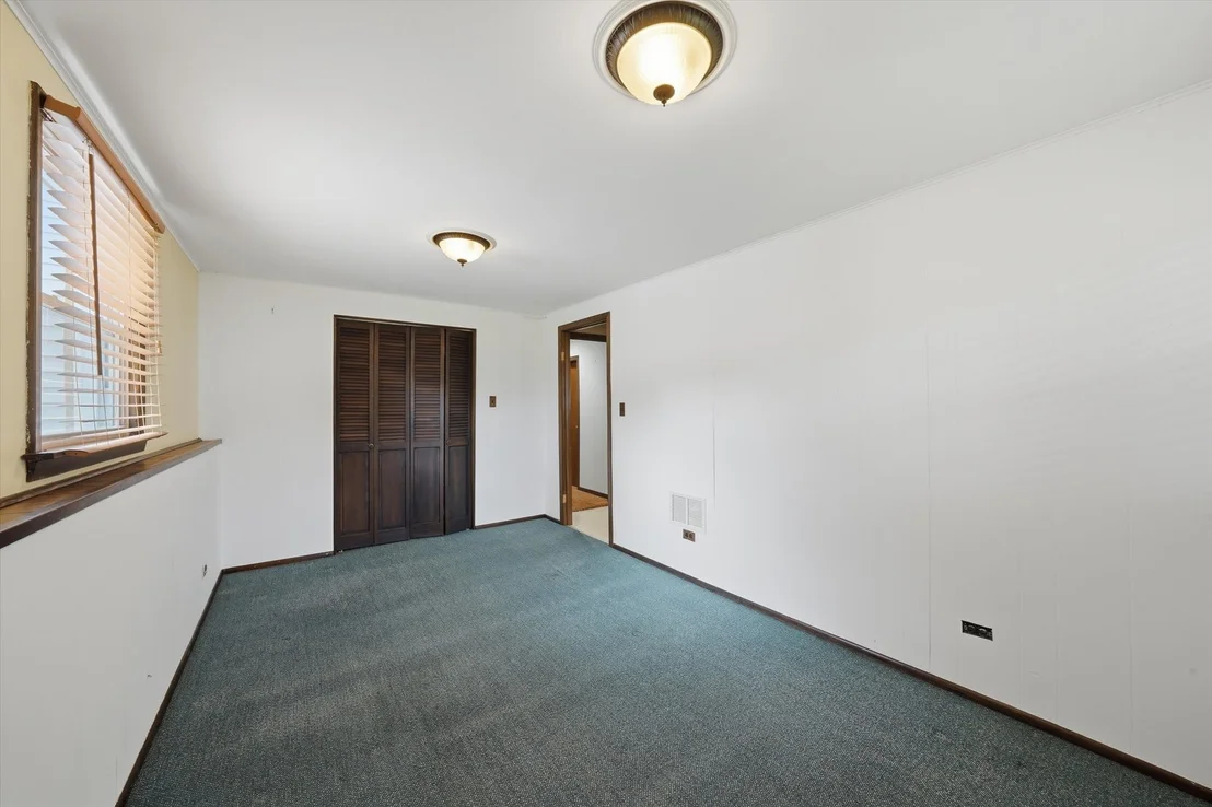 Photo of 1025 Belair Drive