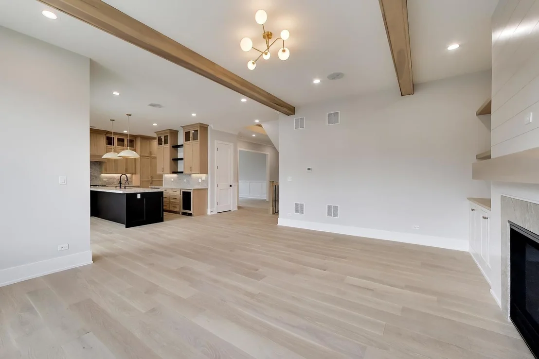 Photo of 787 S Cambridge Avenue