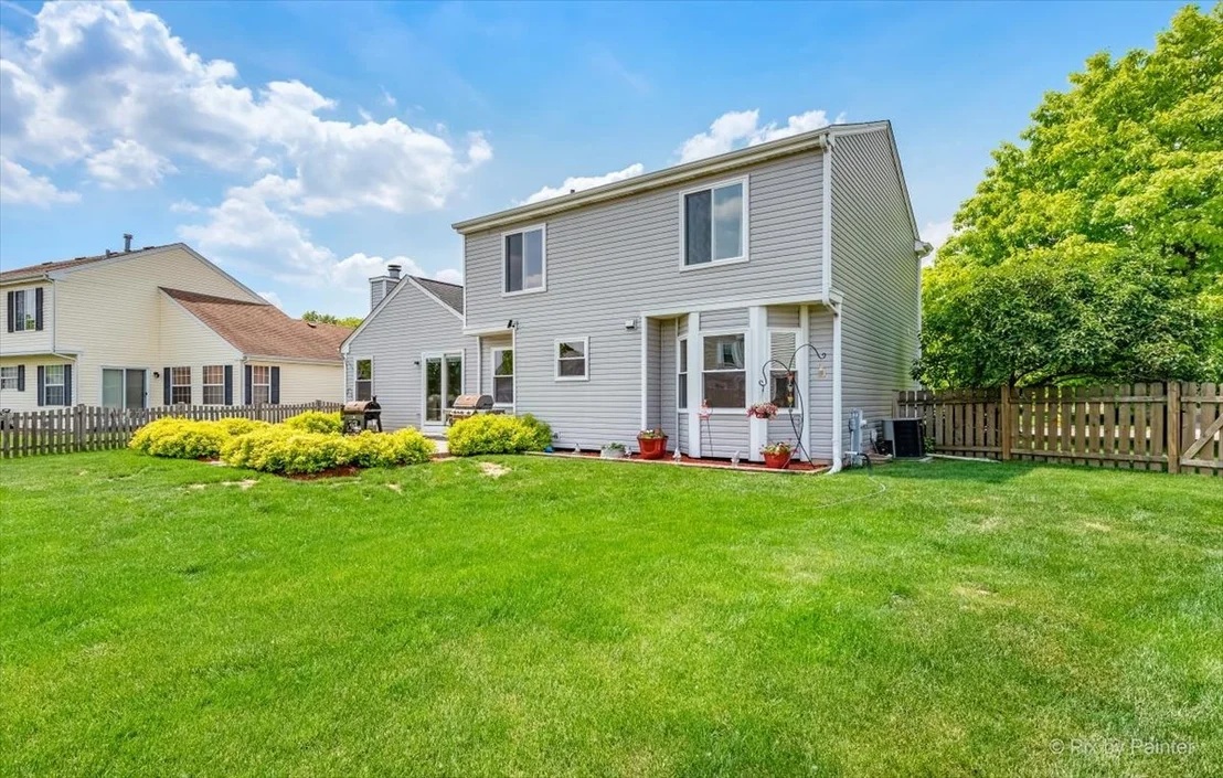 Photo of 1450 Iris Avenue