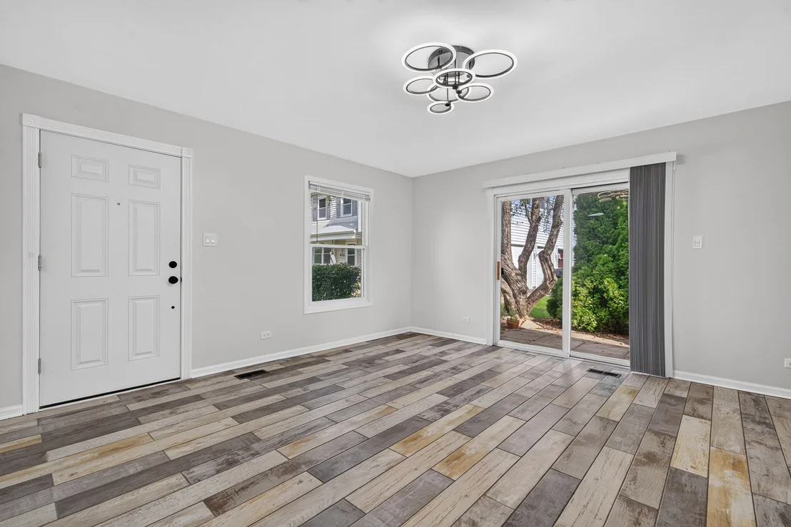 Photo of Unit 0 at 440 Lear Court