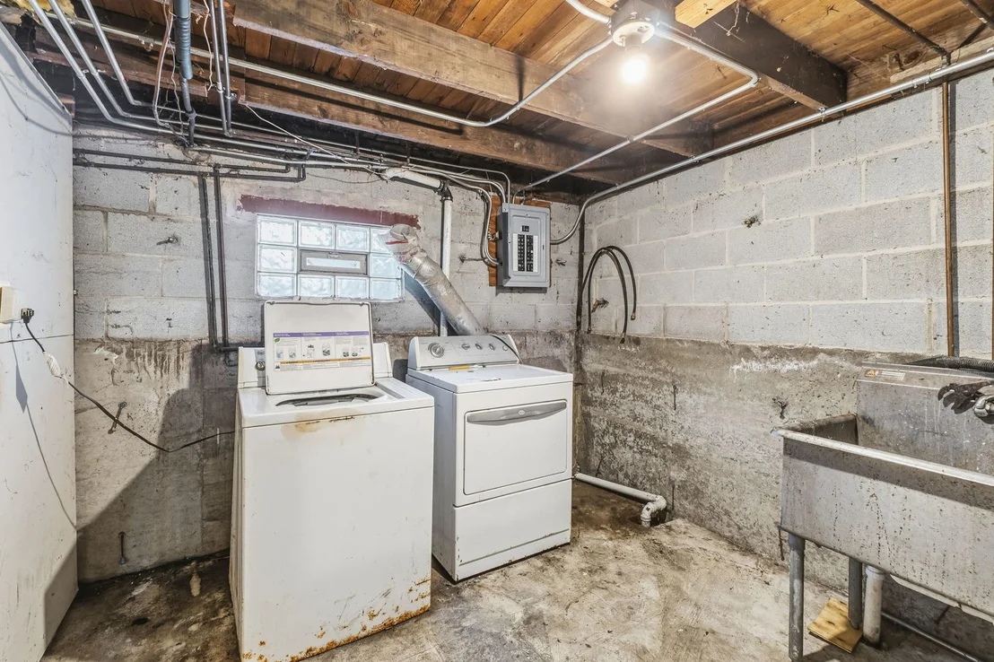 Photo of 1008 W 115th Street