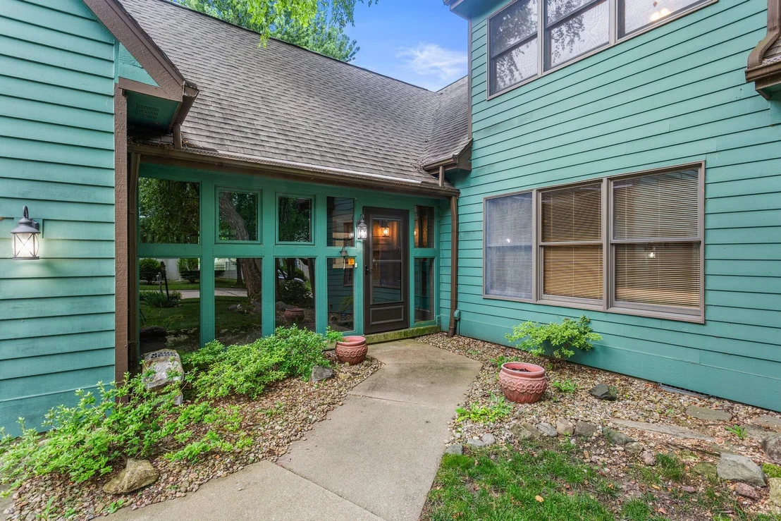 Photo of 2104 Doubletree Lane