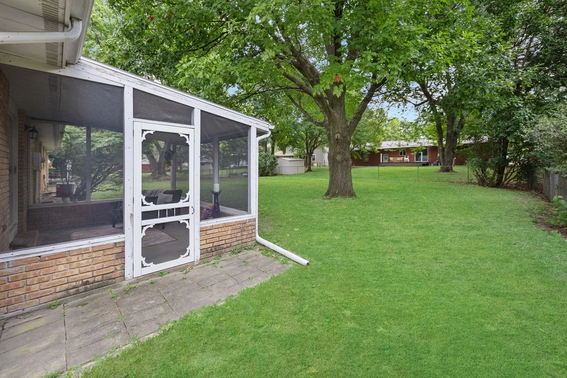 Photo of 210 Arlington Drive