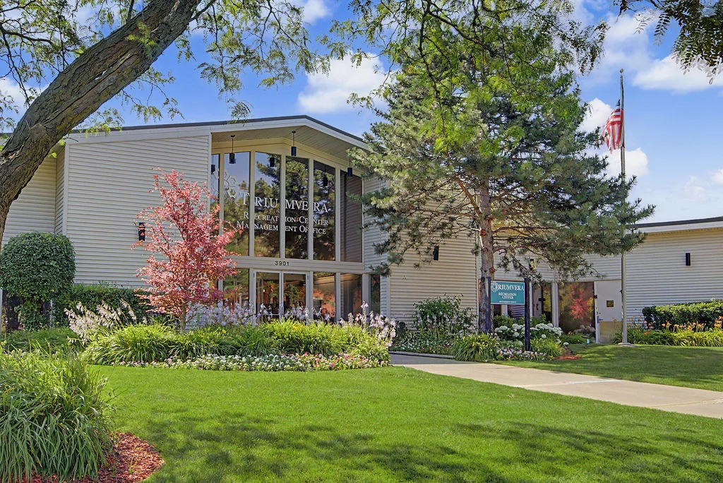 Photo of Unit 210 at 701 FORUM Square