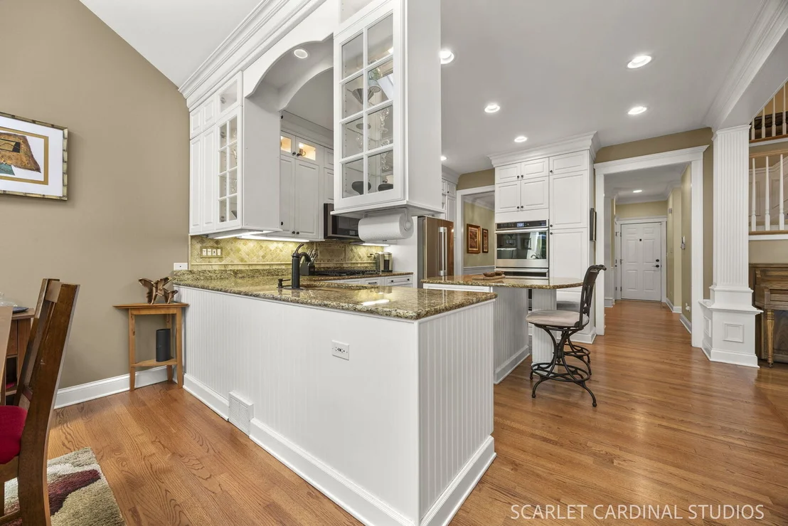 Photo of 1028 Crestwood Circle