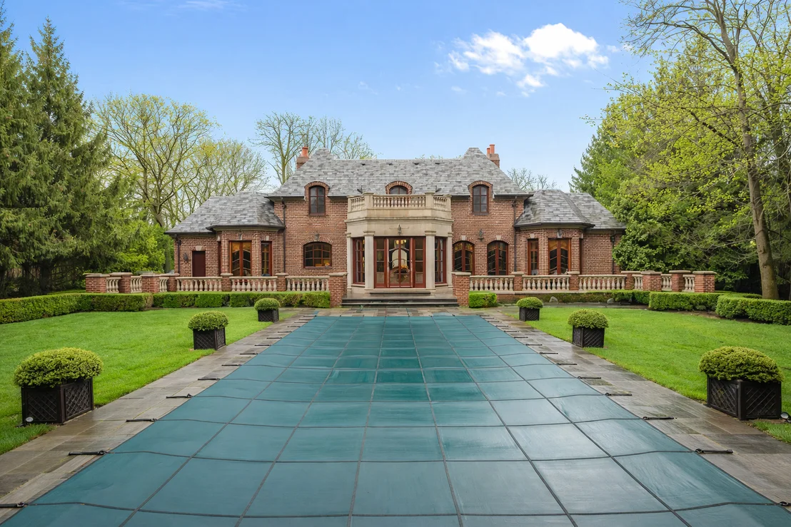 Photo of 950 Lake Road
