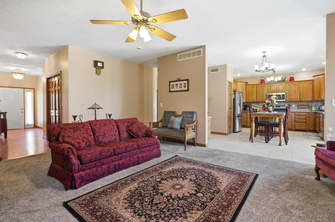 Photo of 2102 Laurel Park Place