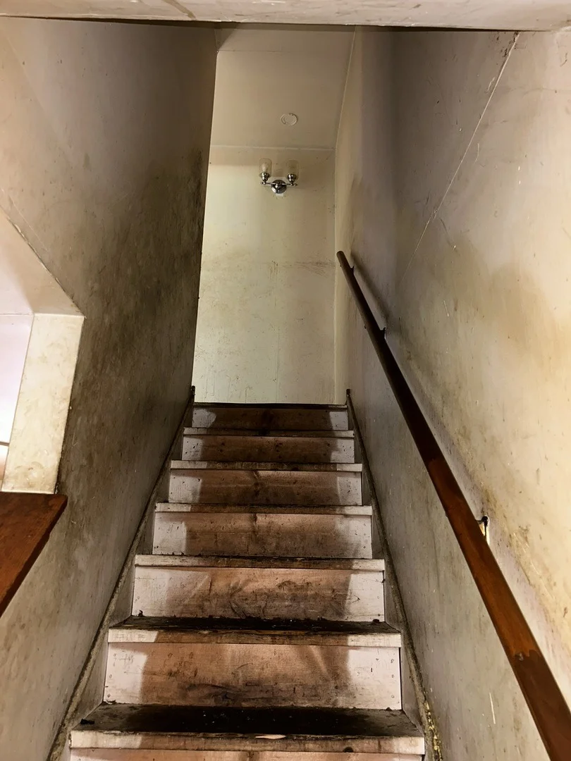 Photo of 218 N Hamlin Boulevard