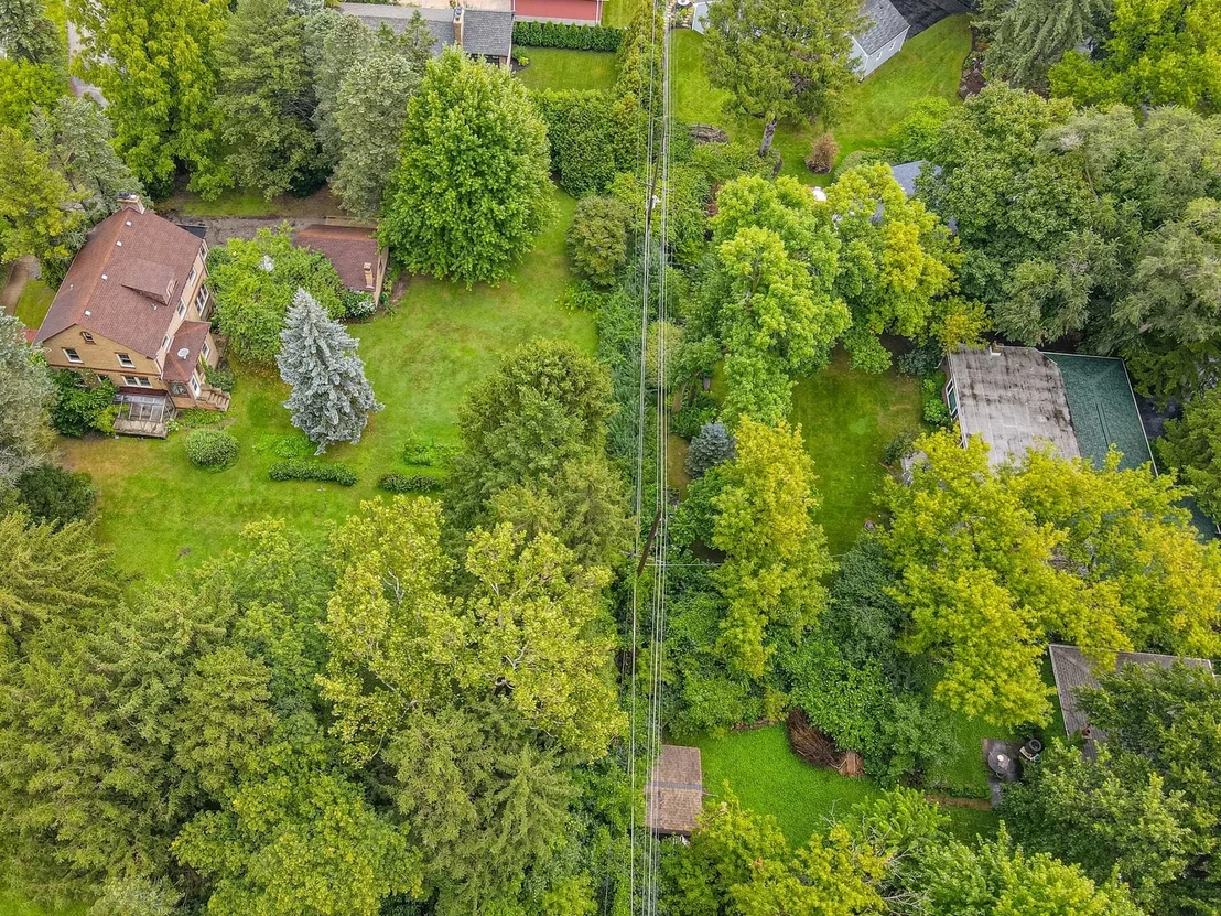 Photo of 1324 Fredrickson Place