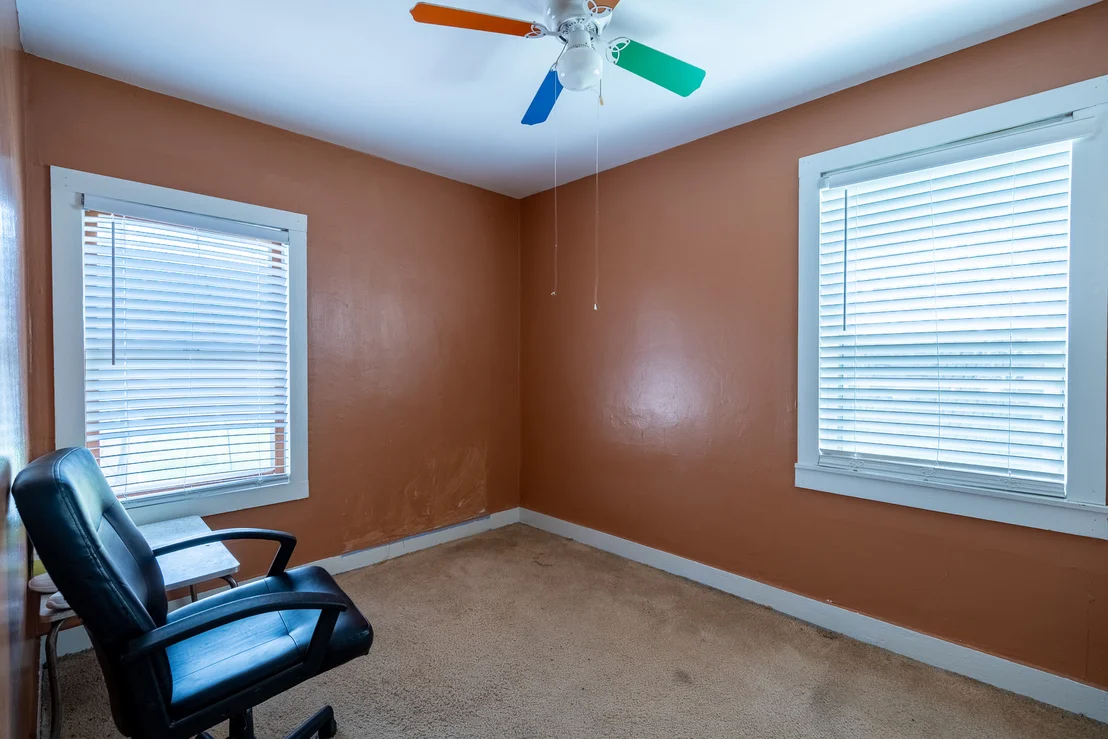 Photo of 1274 Whitney Road