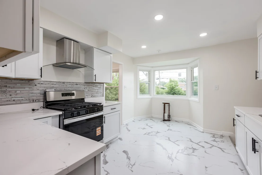 Photo of 7745 Beckwith Road