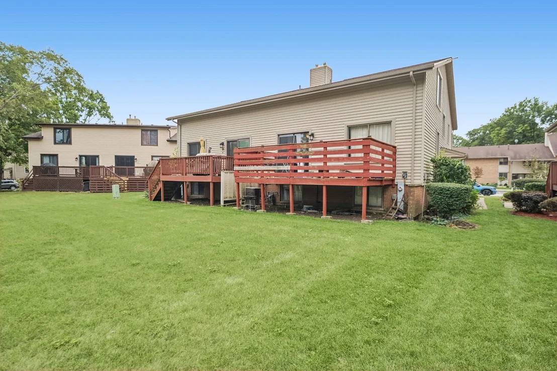 Photo of 18584 Meadow Lane