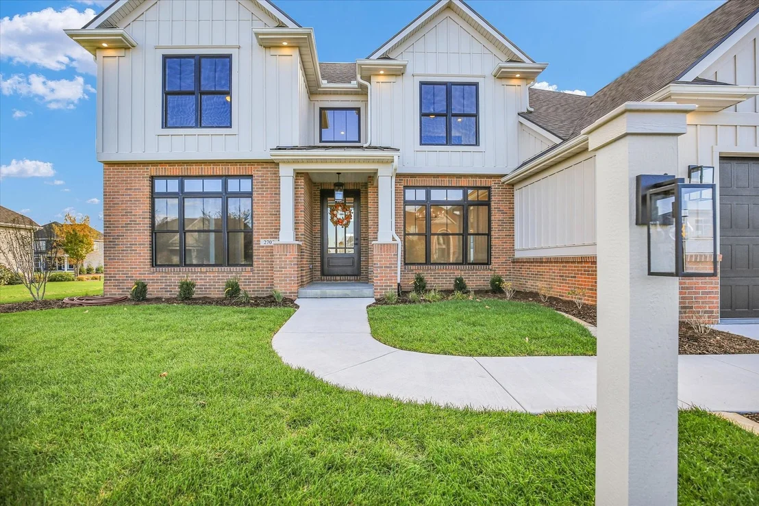 Photo of 2709 Castlerock Drive