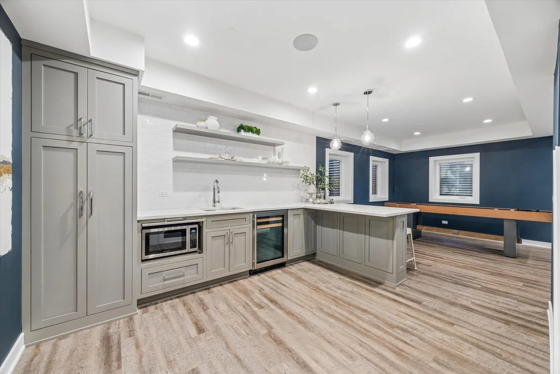 Photo of 116 W Jefferson Avenue