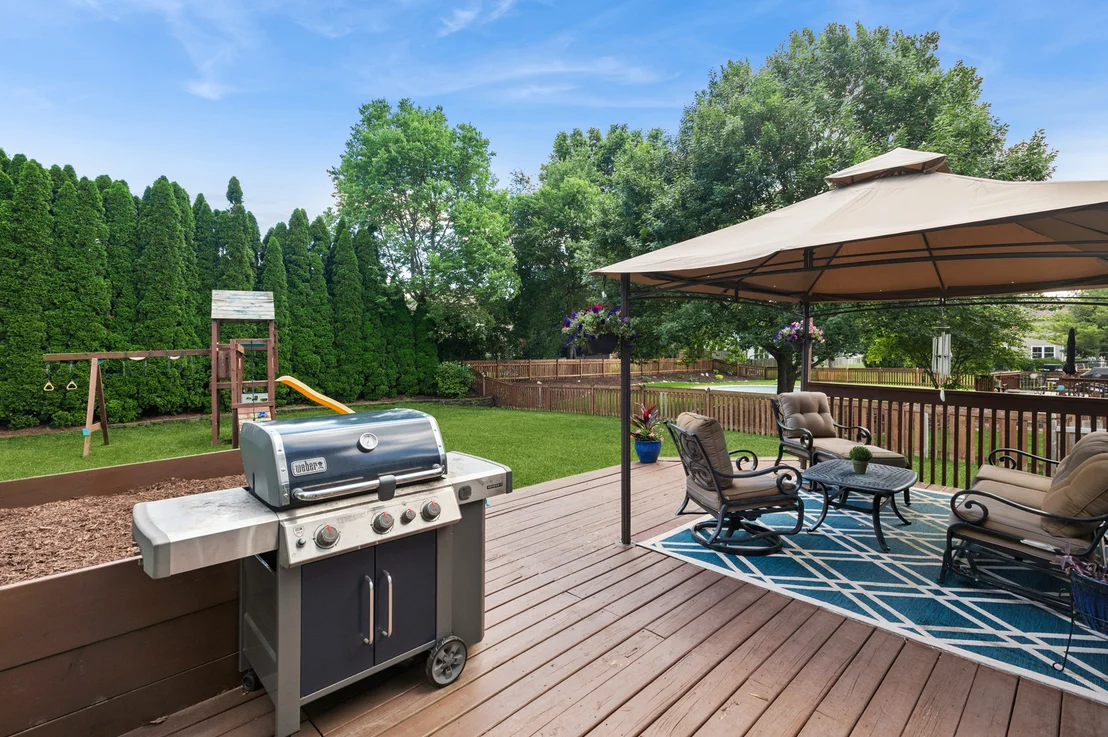 Photo of 567 Lakeview Drive