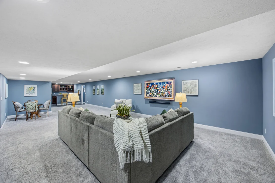 Photo of 6007 Roughleaf Avenue
