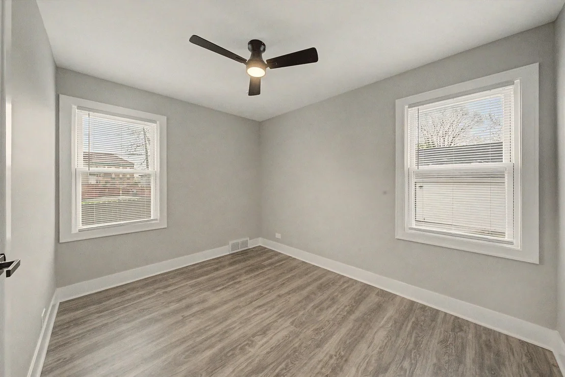 Photo of 14701 Beachview Terrace