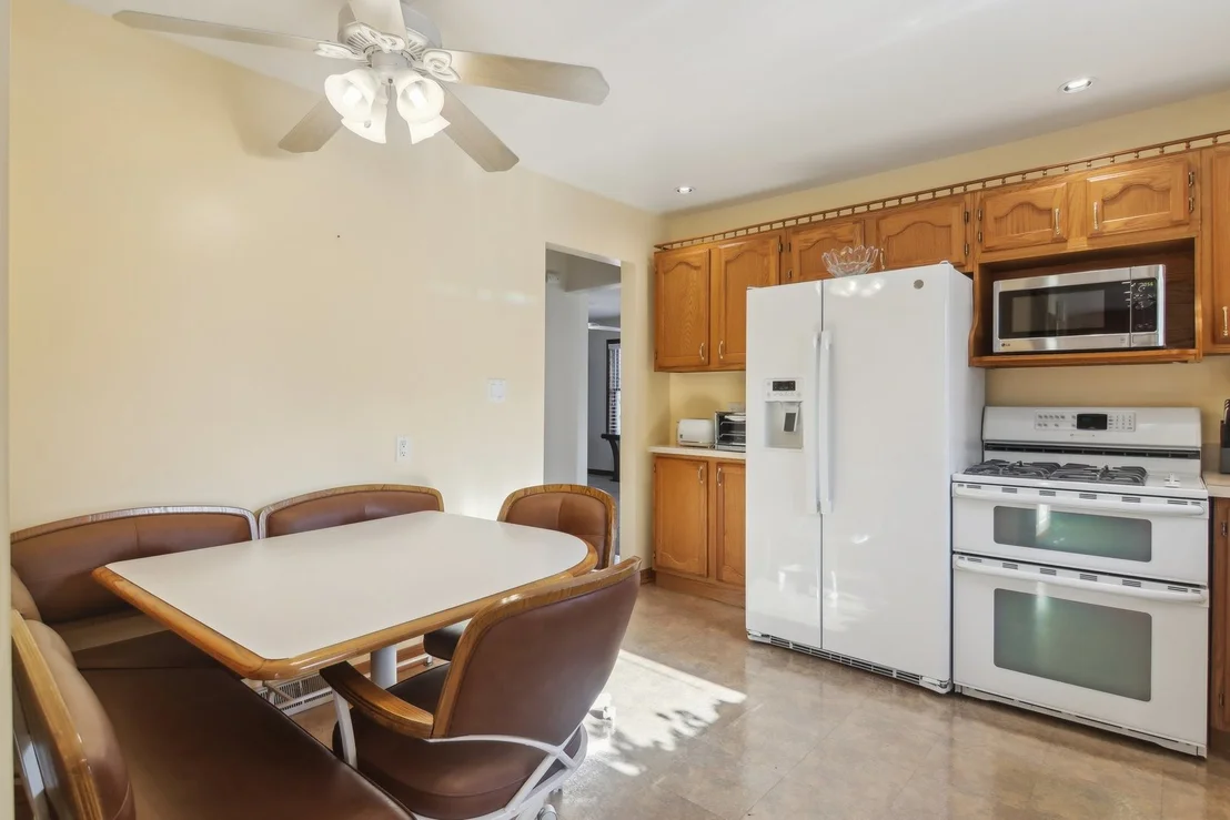 Photo of 6910 Eleanor Place