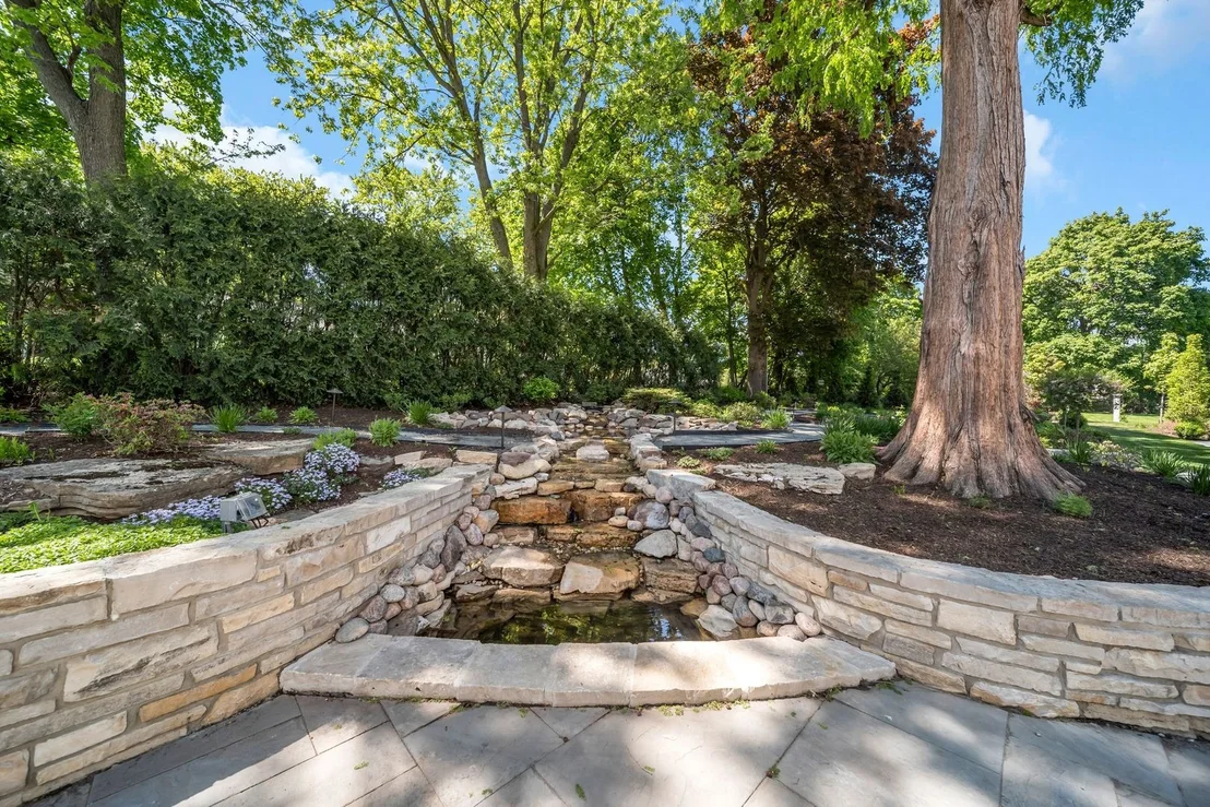 Photo of 32 Otis Road