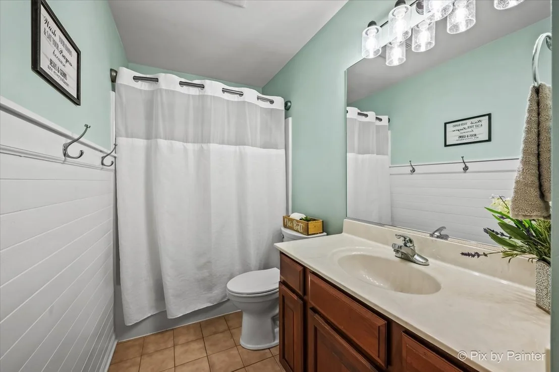 Photo of 620 Lindsay Circle