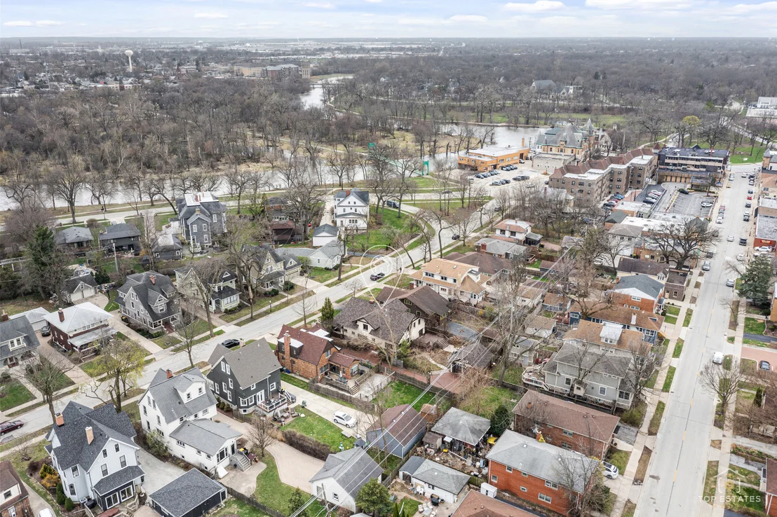 Photo of 82 Lawton Road