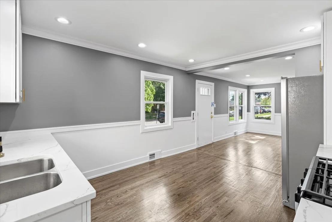 Photo of 438 W 126th Place