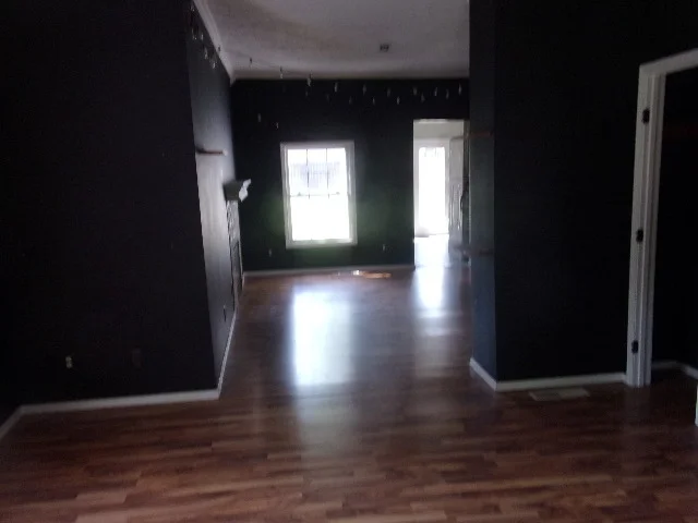 Photo of 810 W Mill Street