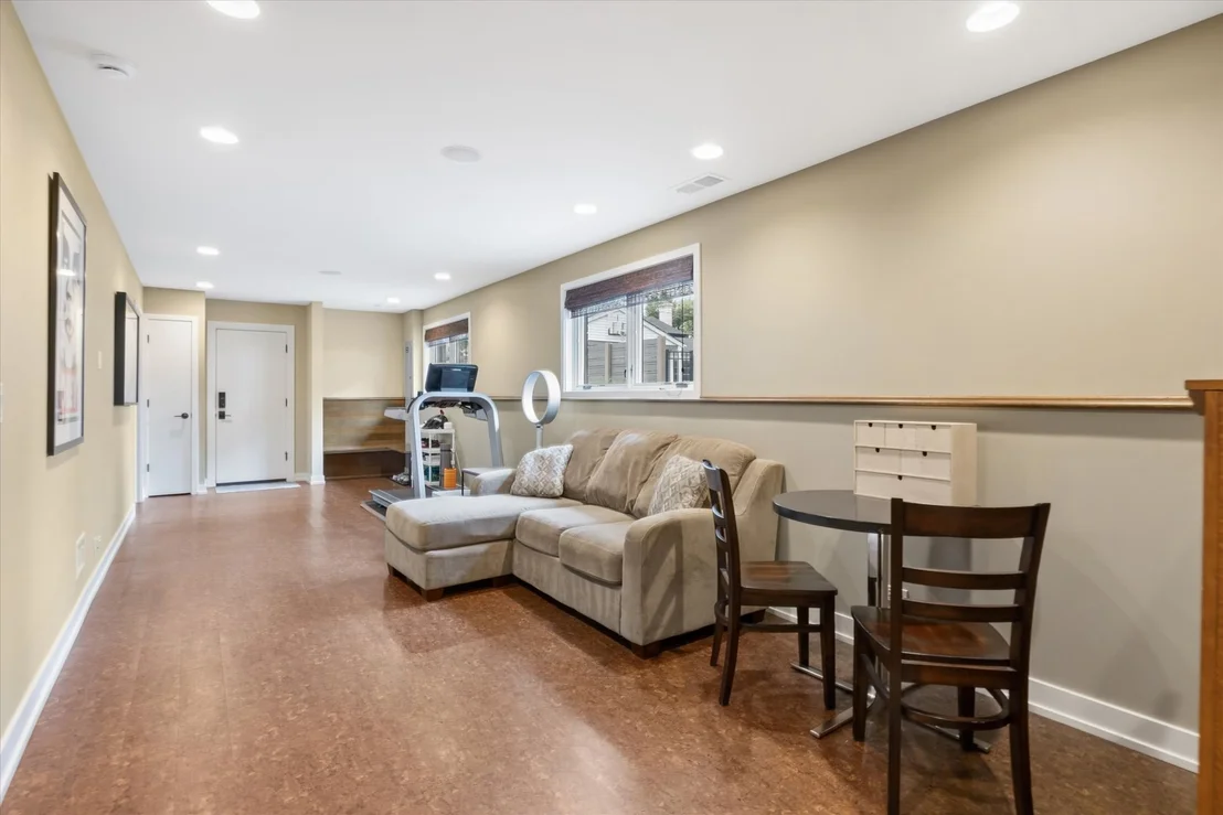 Photo of 687 S Spring Road
