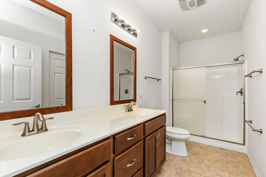 Photo of 957 Laguna Lane