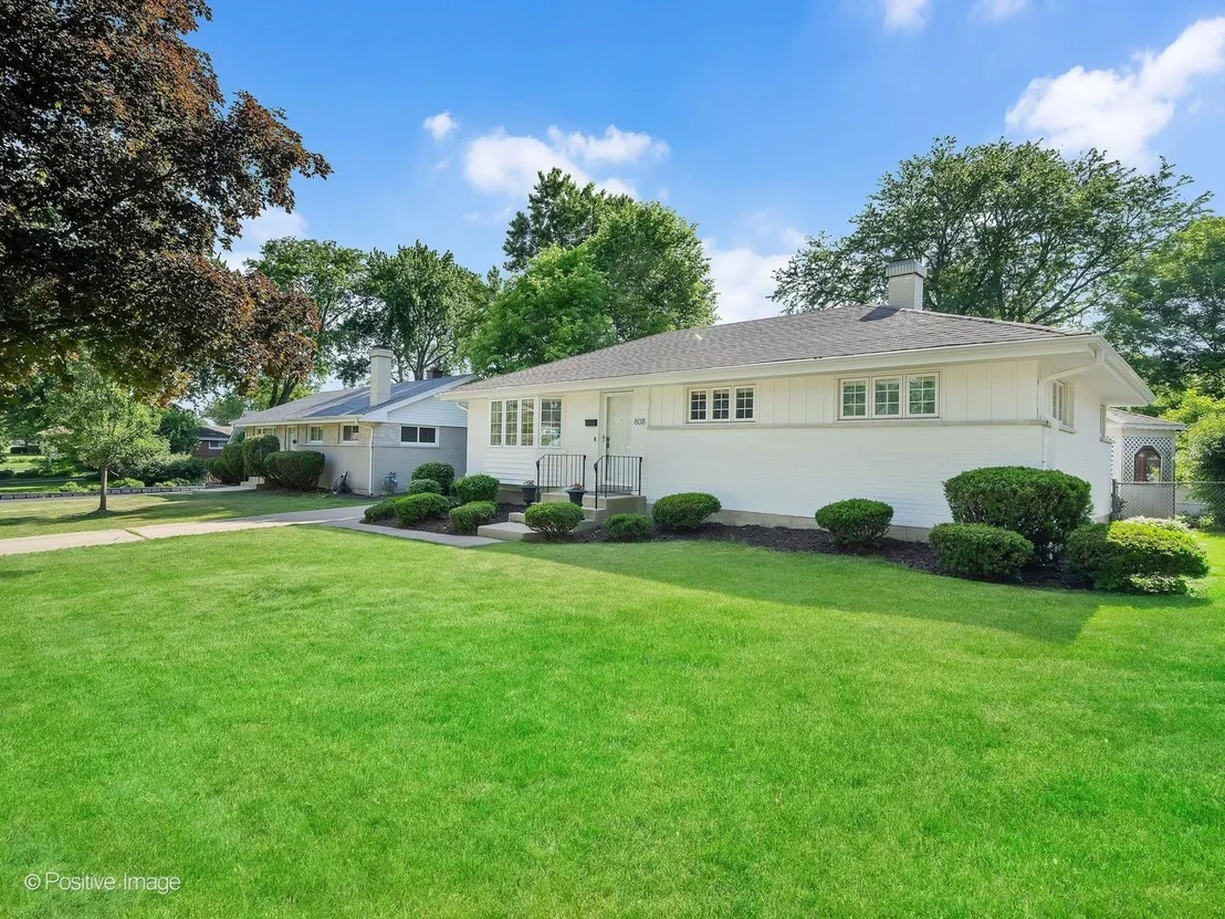 Photo of 808 Delles Road