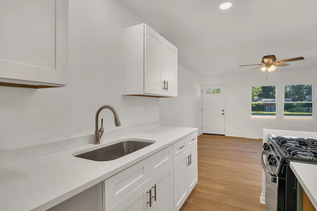 Photo of 403 W James Street
